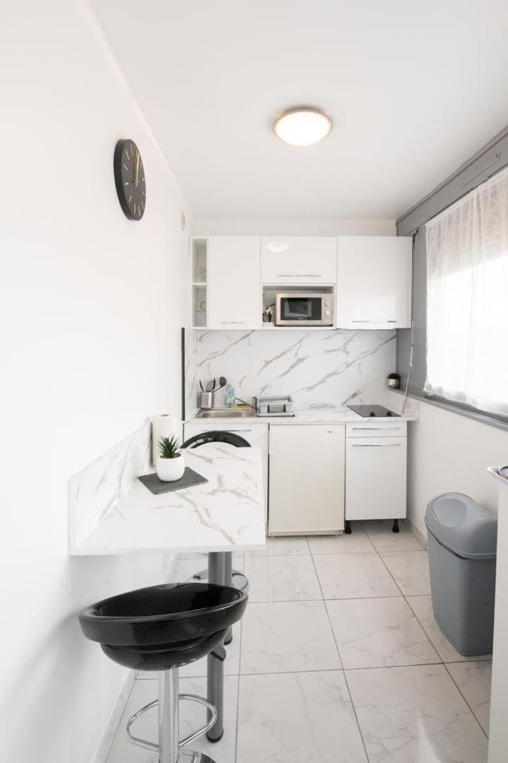 Le Jasseron - Appartement Cosy Avec Garage Quartier Partdieu Лион Экстерьер фото