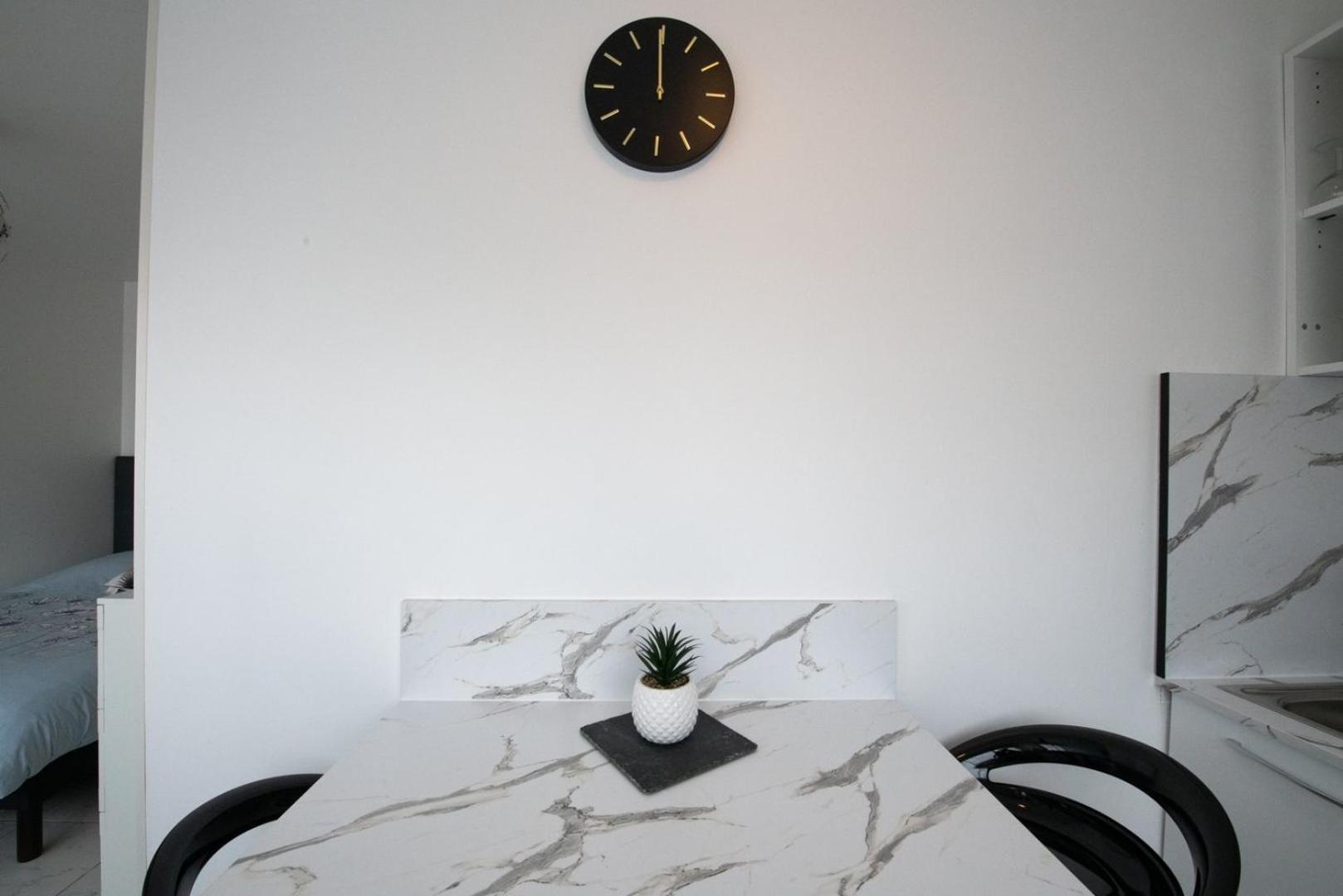 Le Jasseron - Appartement Cosy Avec Garage Quartier Partdieu Лион Экстерьер фото